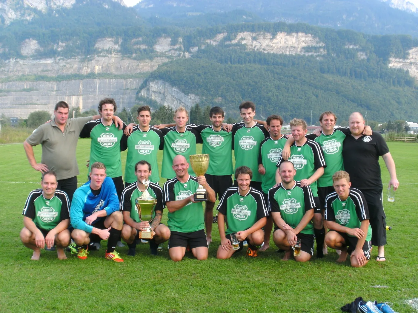 AC Milwaukee mit dem Carinthia-Cup Pokal